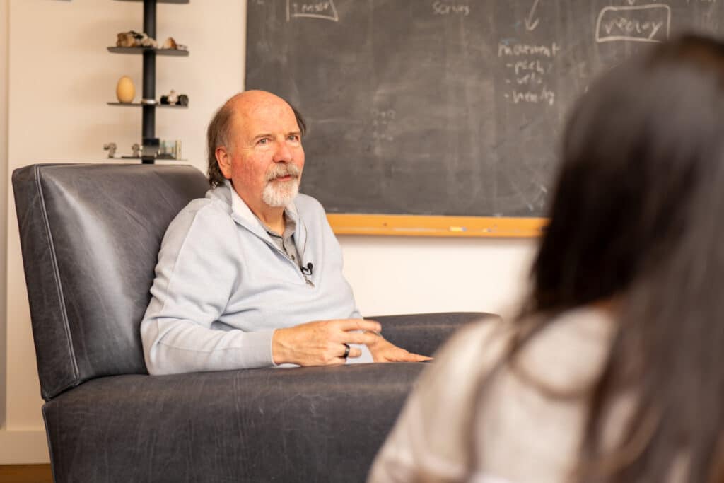 Danny and Suze talking