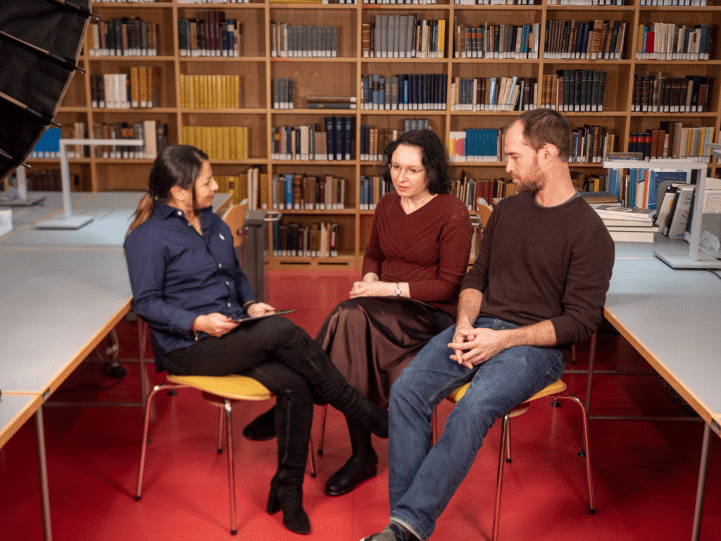 Suze Kundu speaking with Ben Johnson and Dr Maria Avxentevskaya